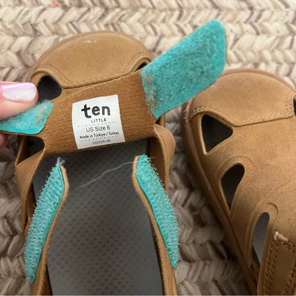 Ten little sandals shoes tan brown size 6 toddler/baby - Picture 6 of 7